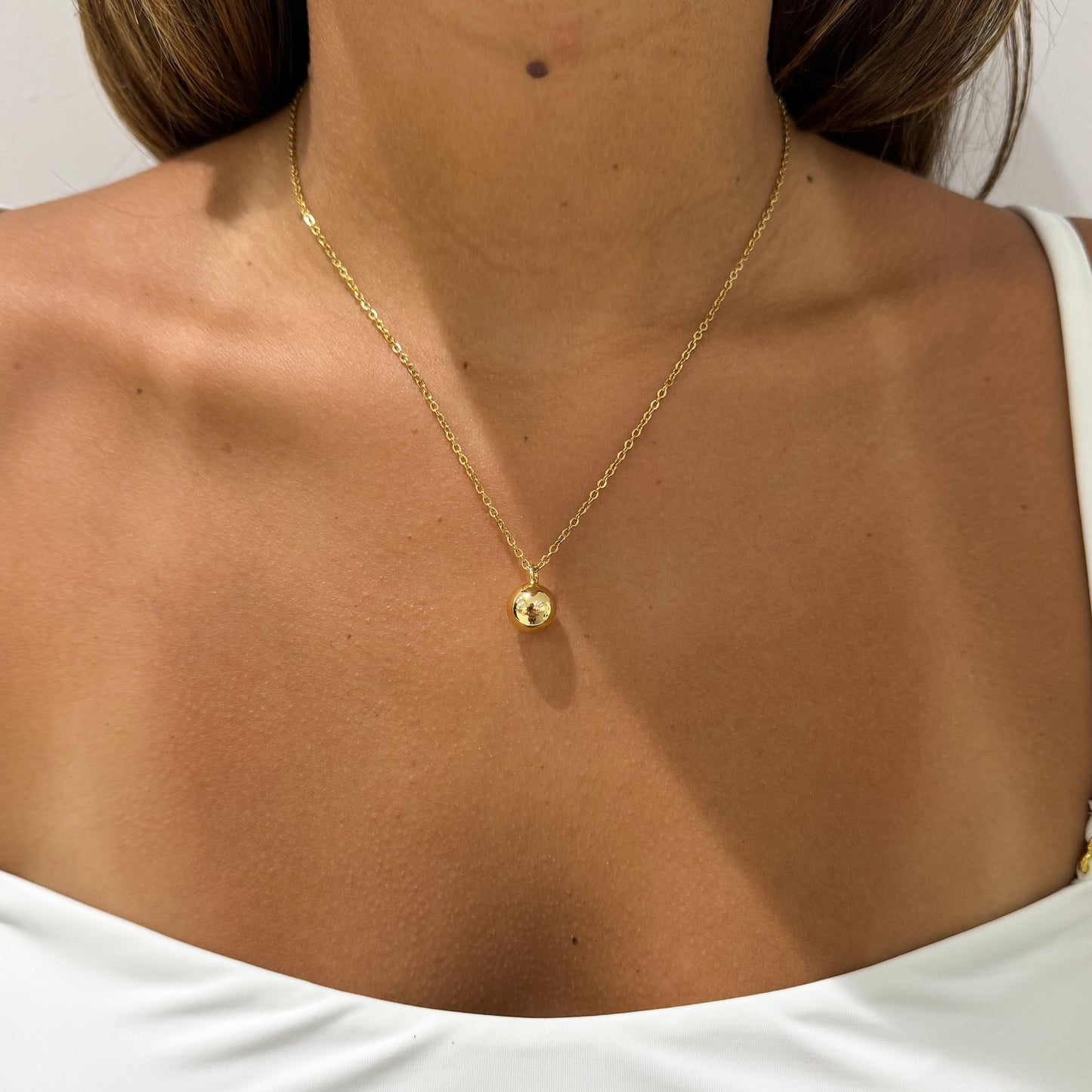 SPHERE NECKLACE
