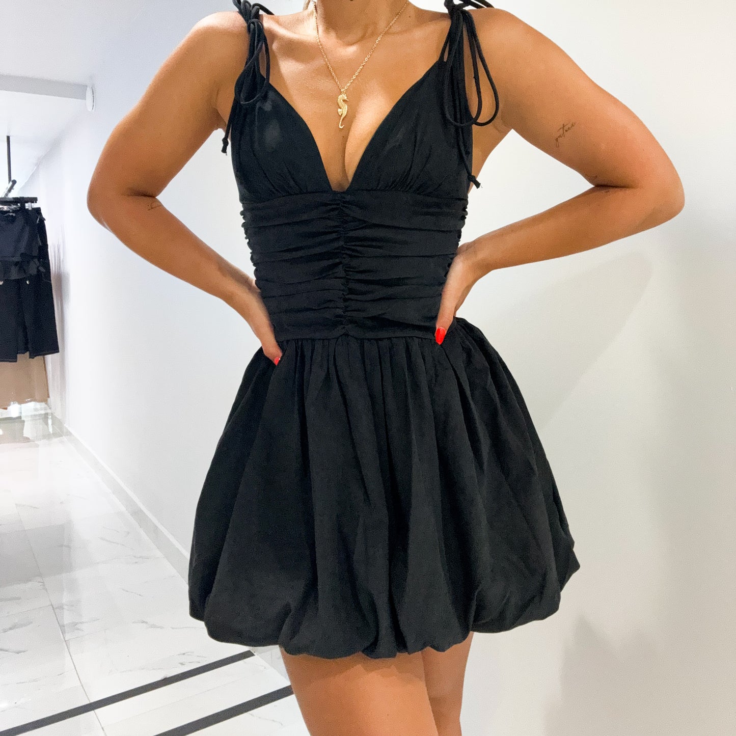 BUBBLE BLACK DRESS