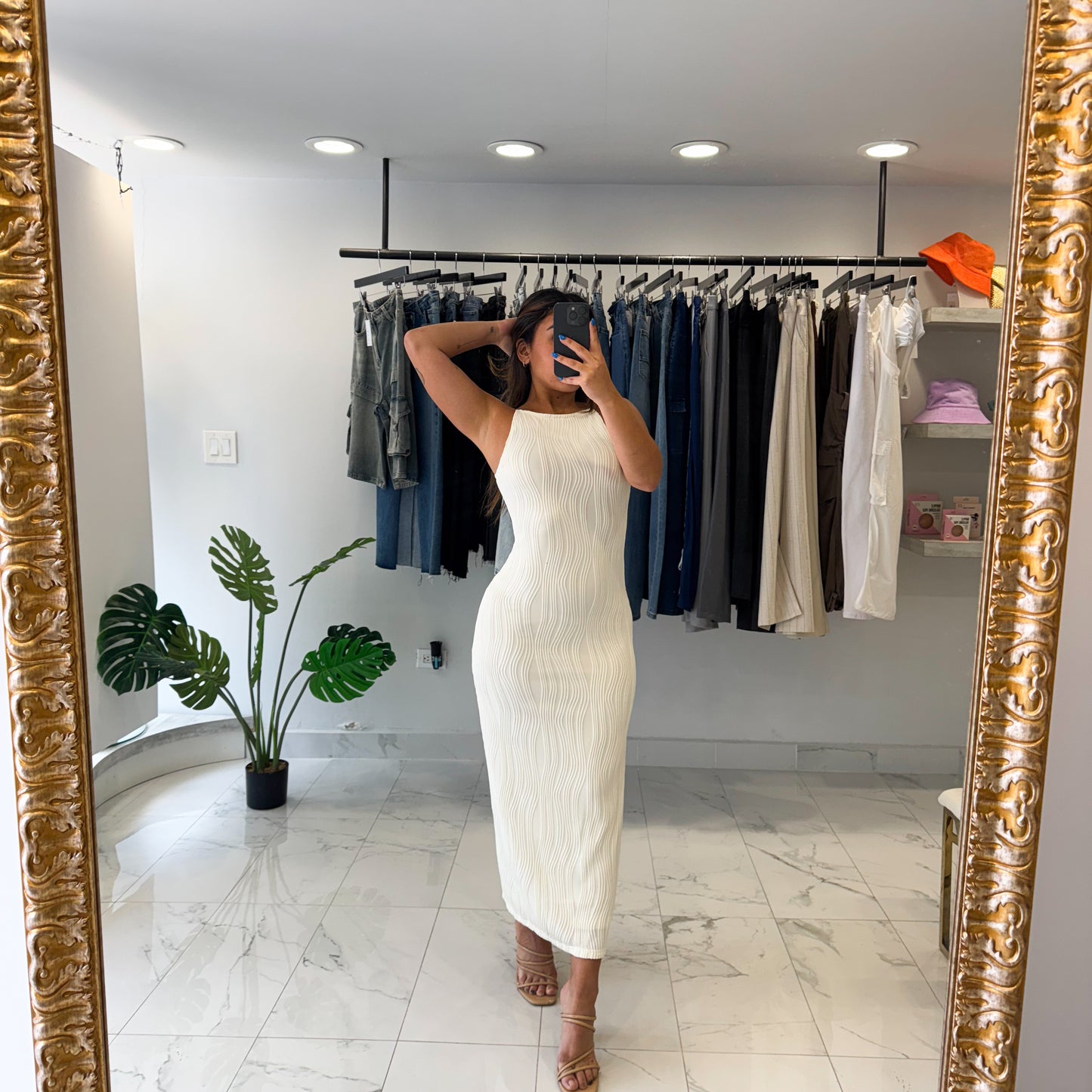 SLIM SQUARE DRESS