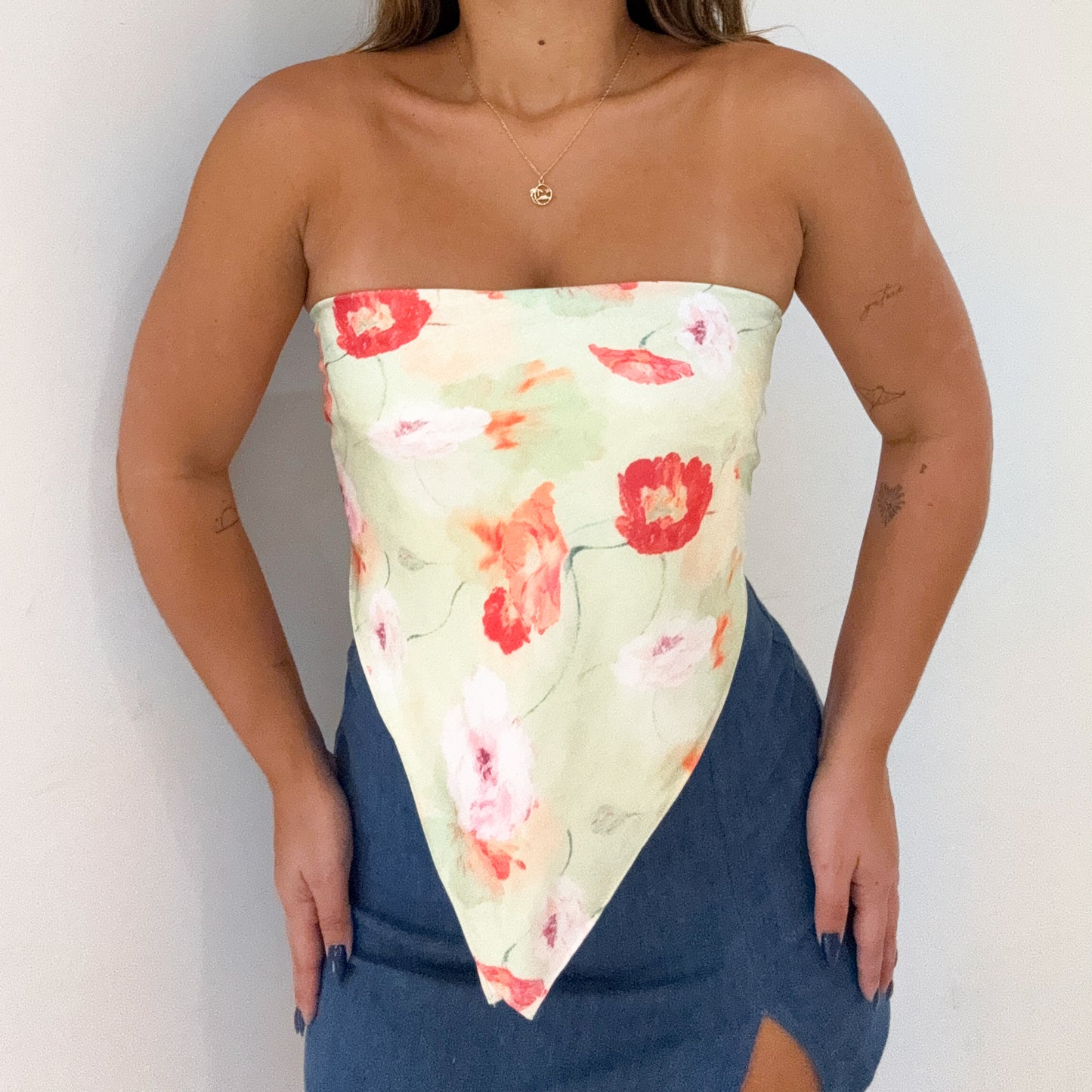 BANDANA FLORAL TOP