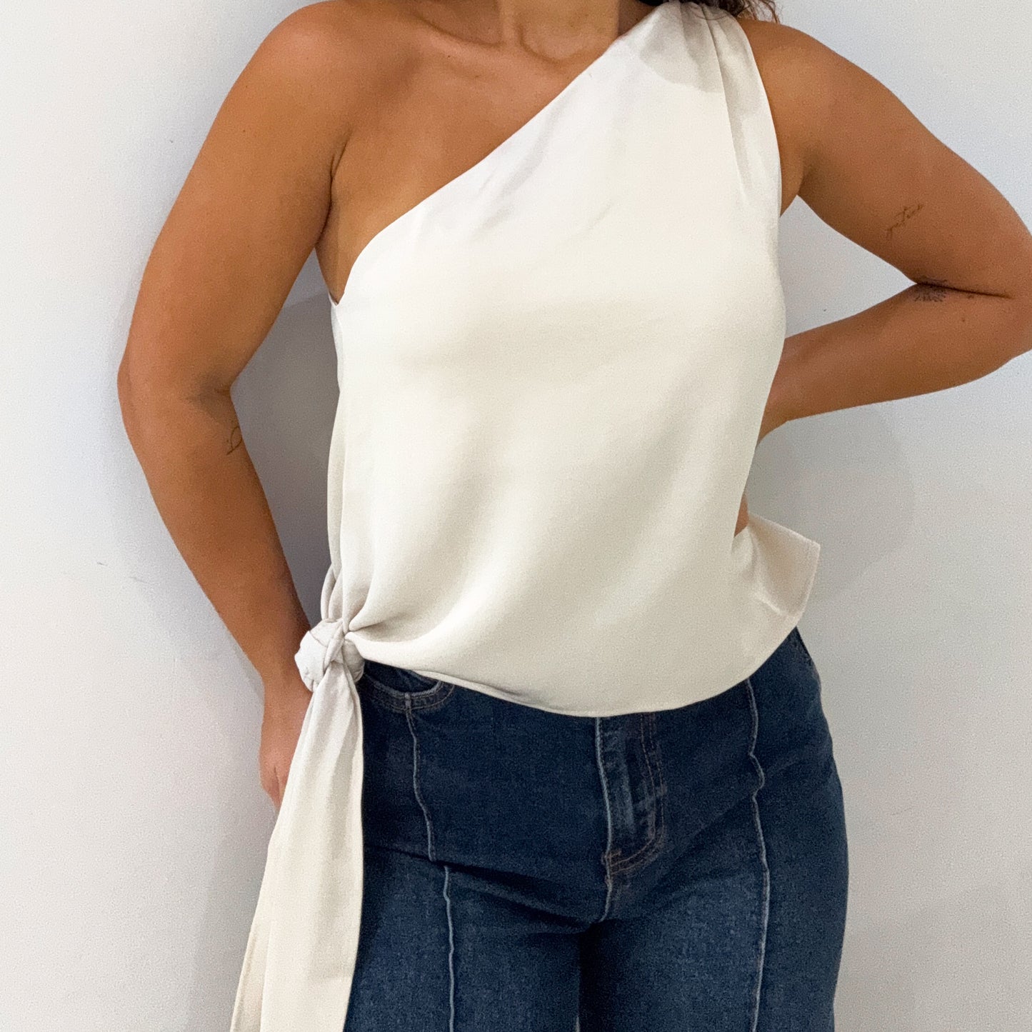 LUNA SILK TOP