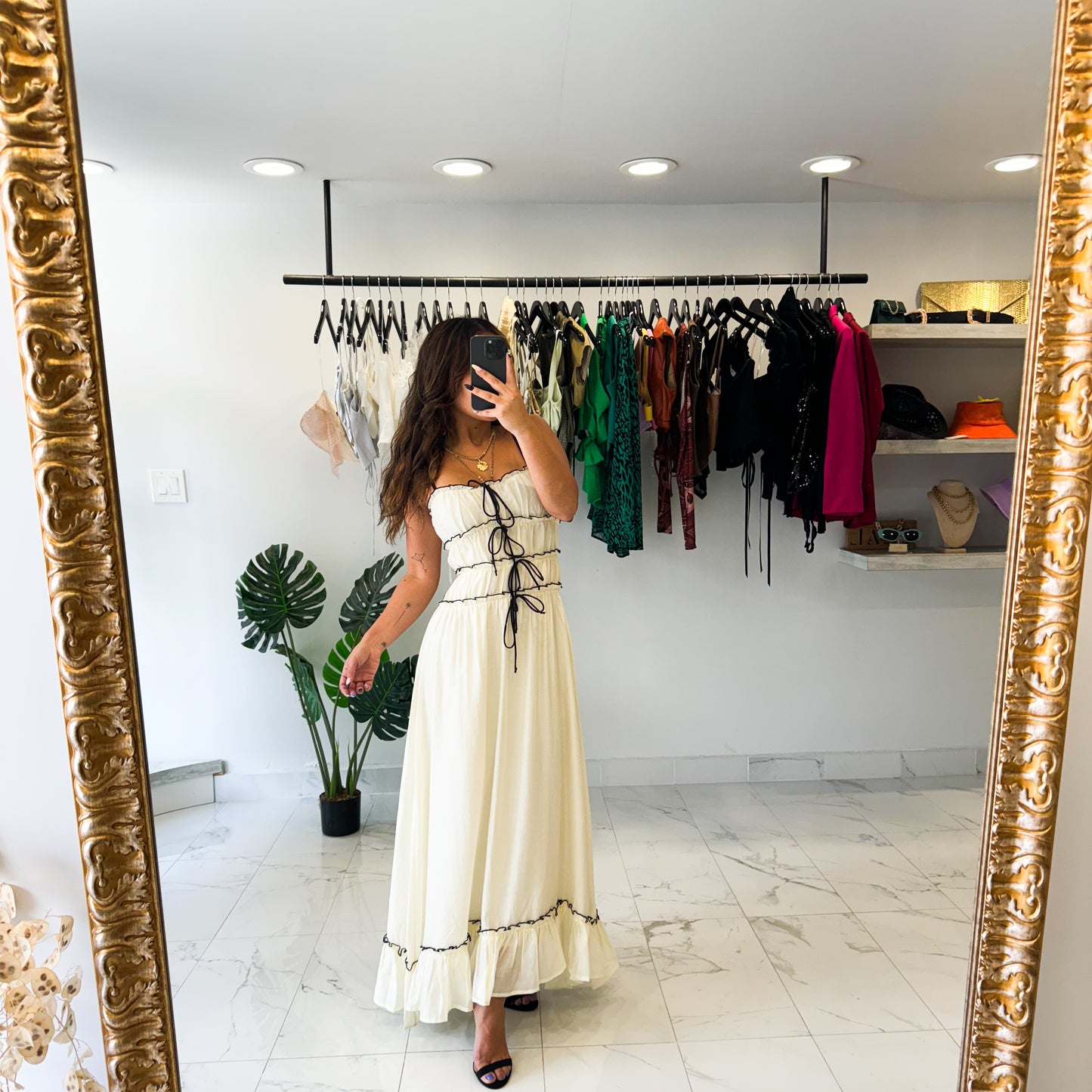 RUFFLE TRIM MIDI DRESS