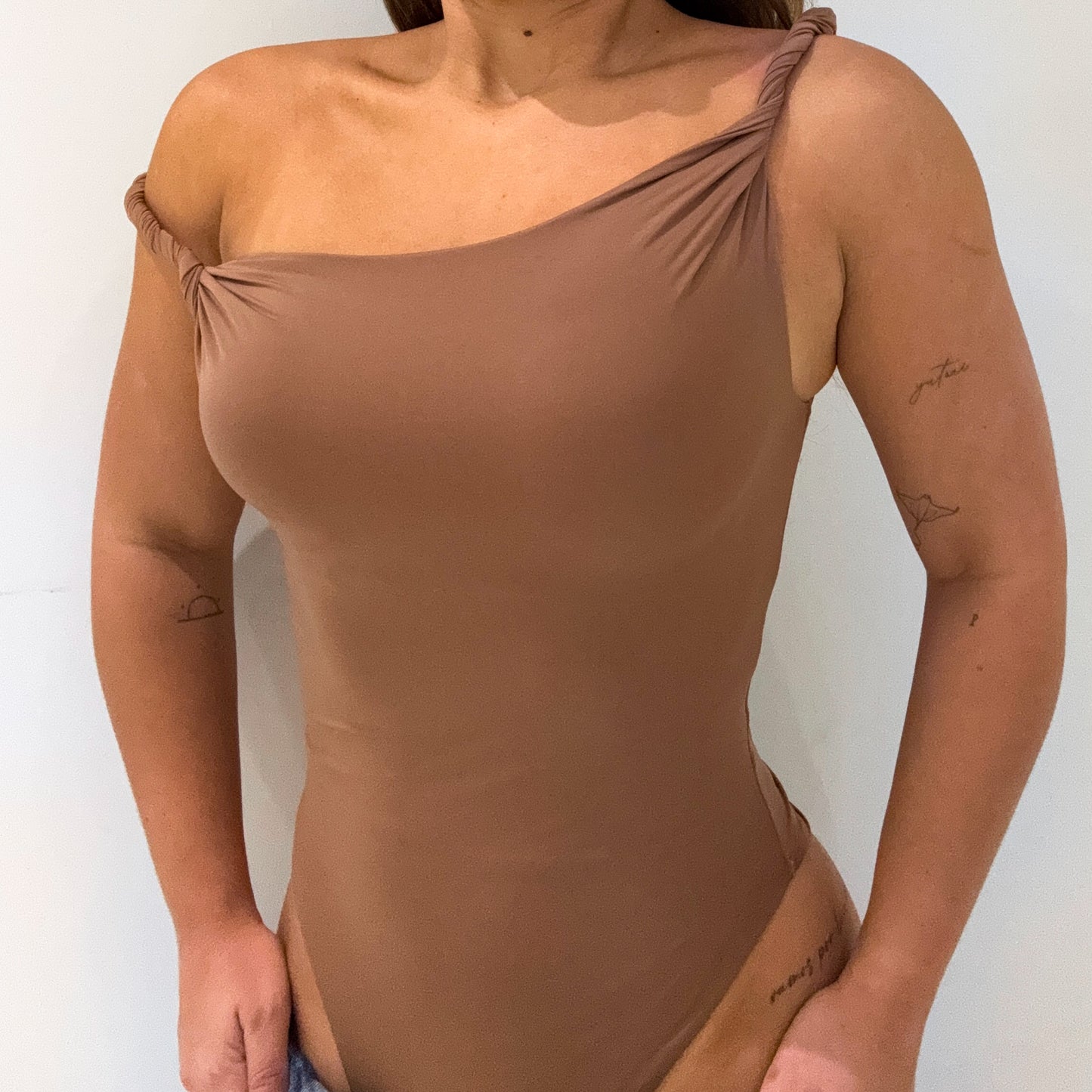 MOCHA BODYSUIT
