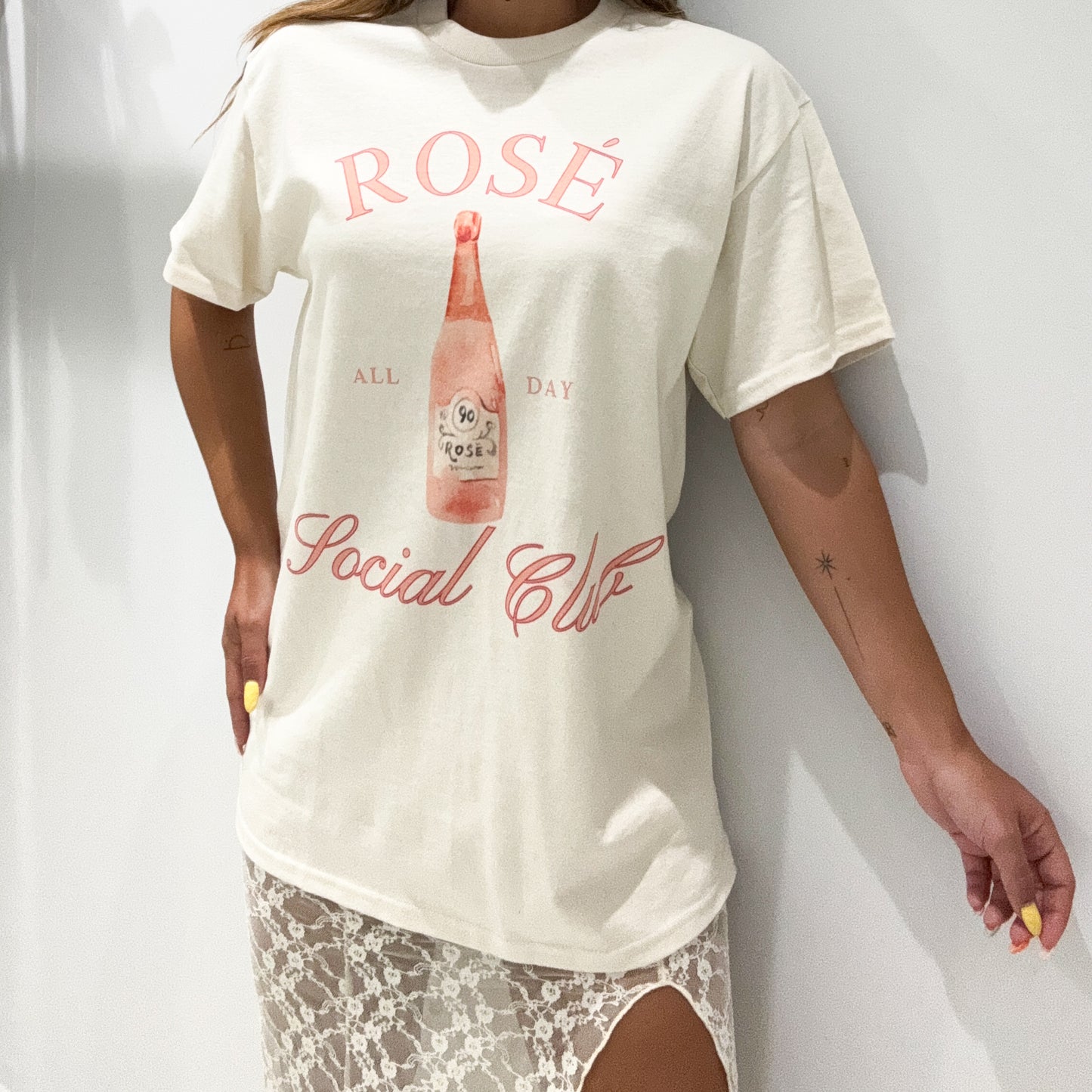 ROSÉ T SHIRT