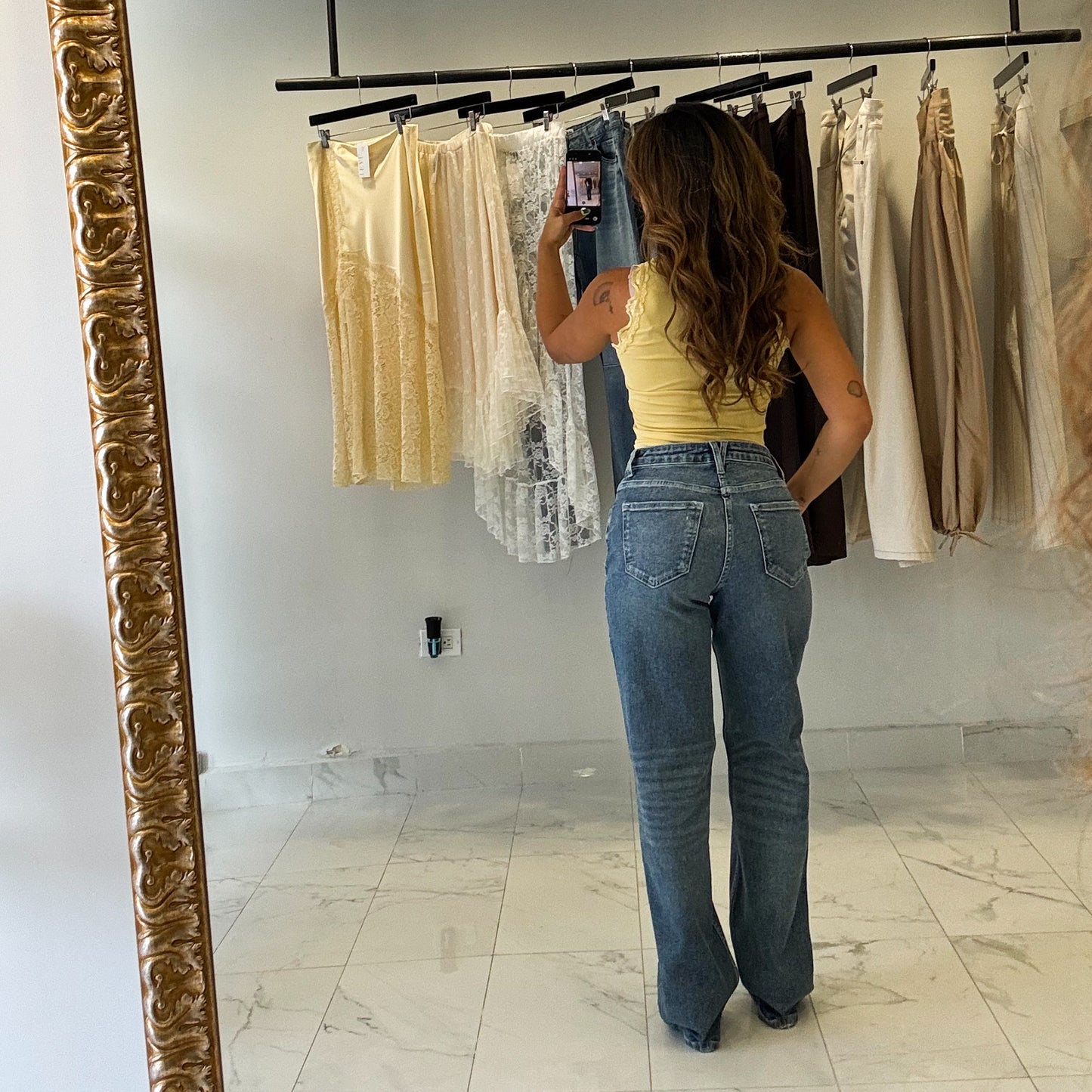LARIAT JEAN