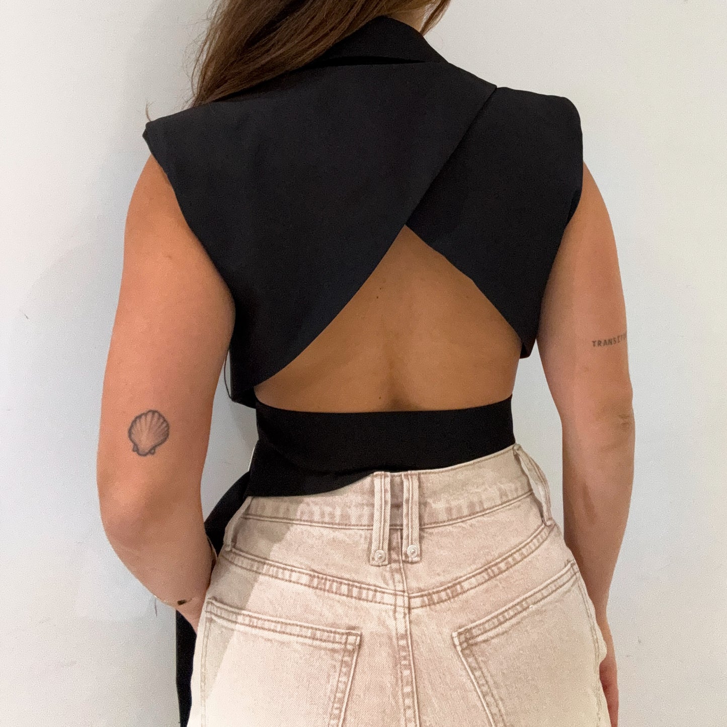 WRAP CROP VEST