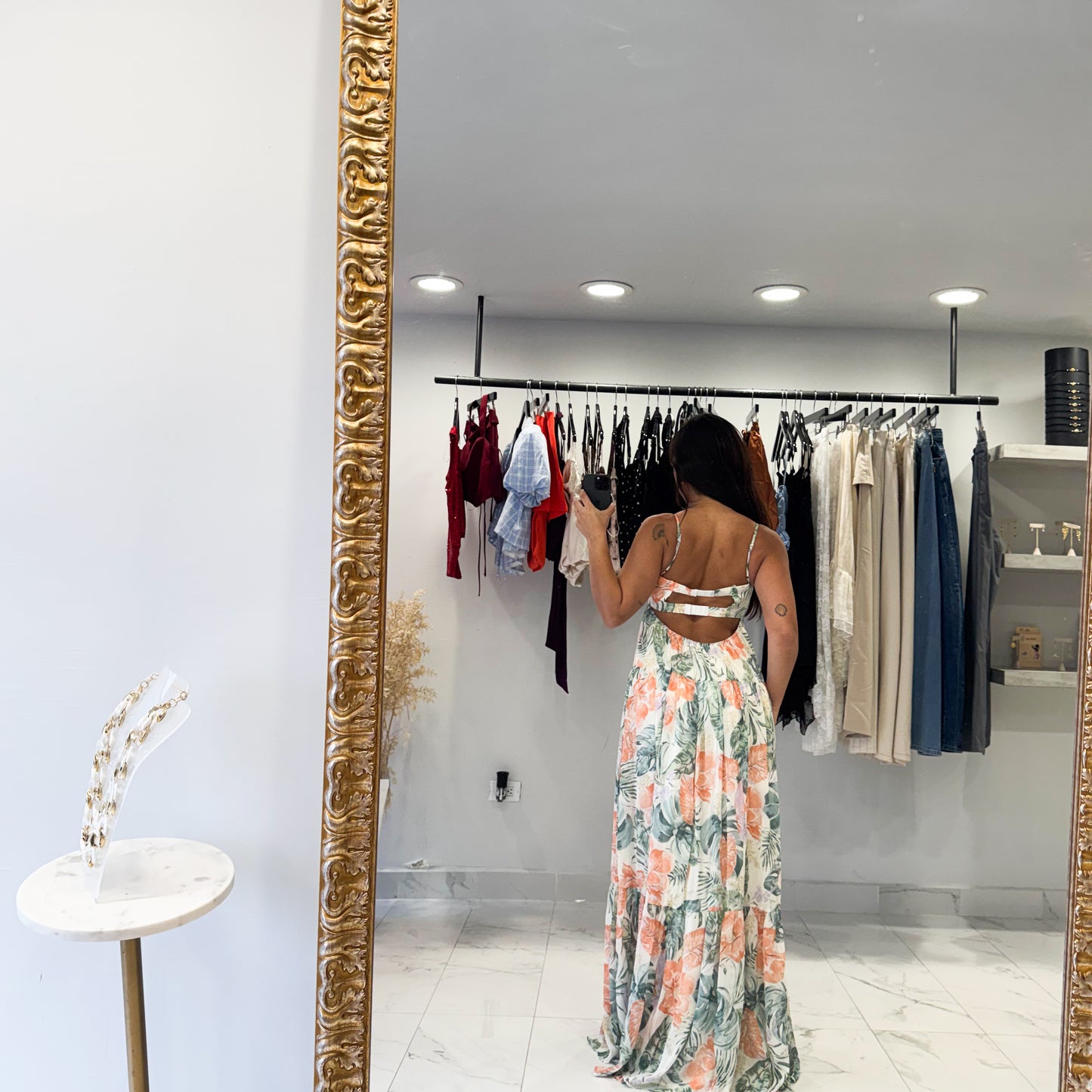 TROPICAL FLORAL MAXI DRESS