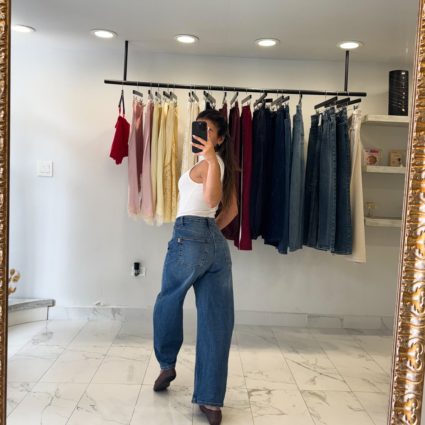 BARREL MAGGIE JEAN