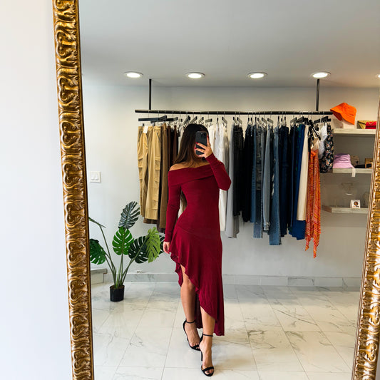 BURGUNDY SWEATER DRESS