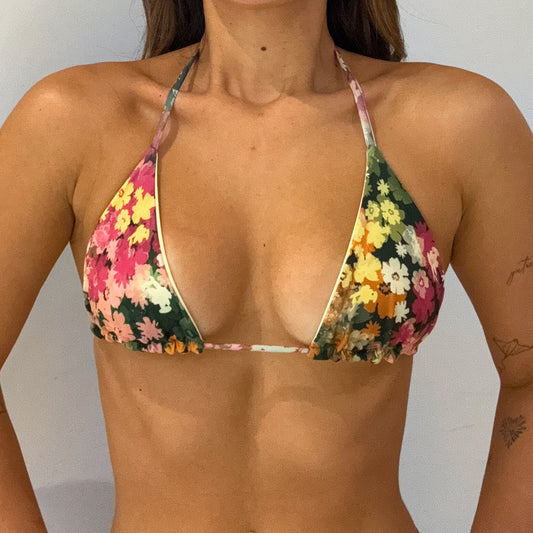 FLORA TOP TRIANGLE
