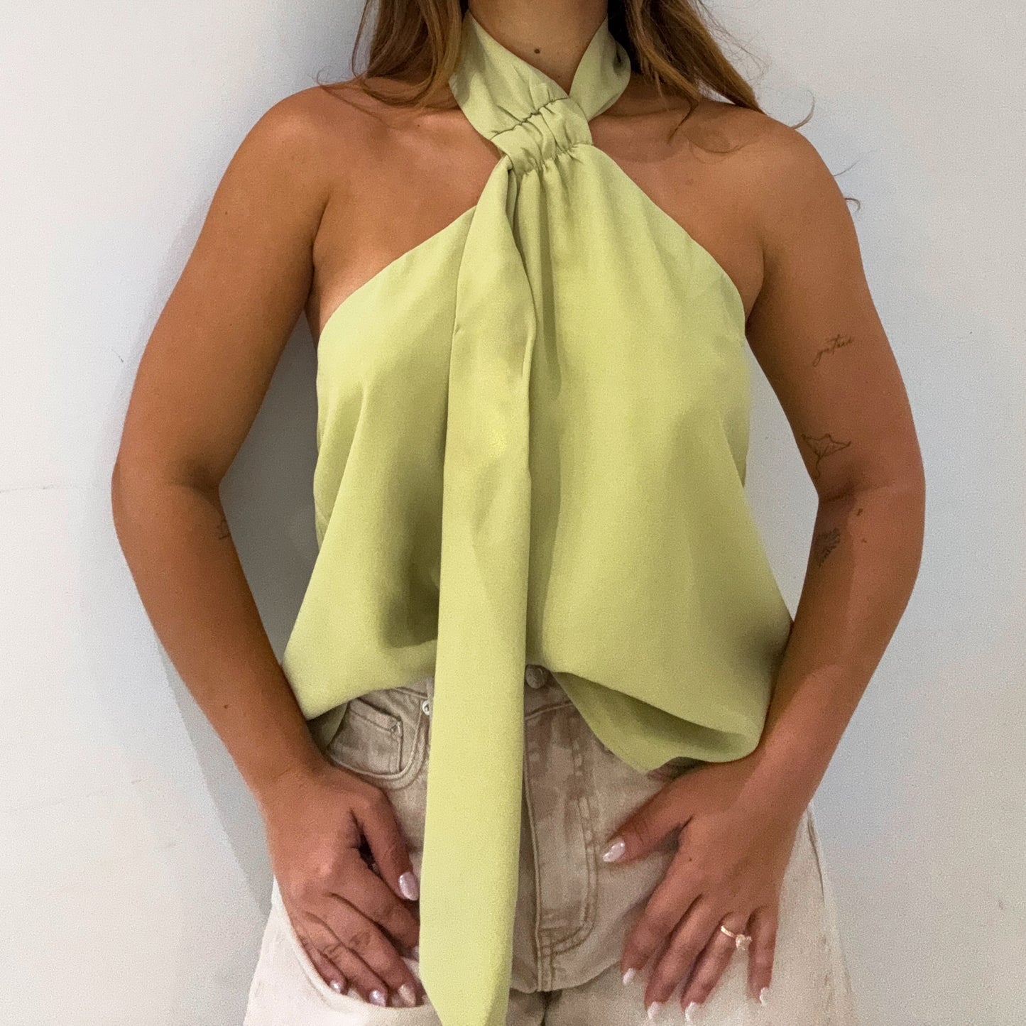 HALTER SCARF TOP