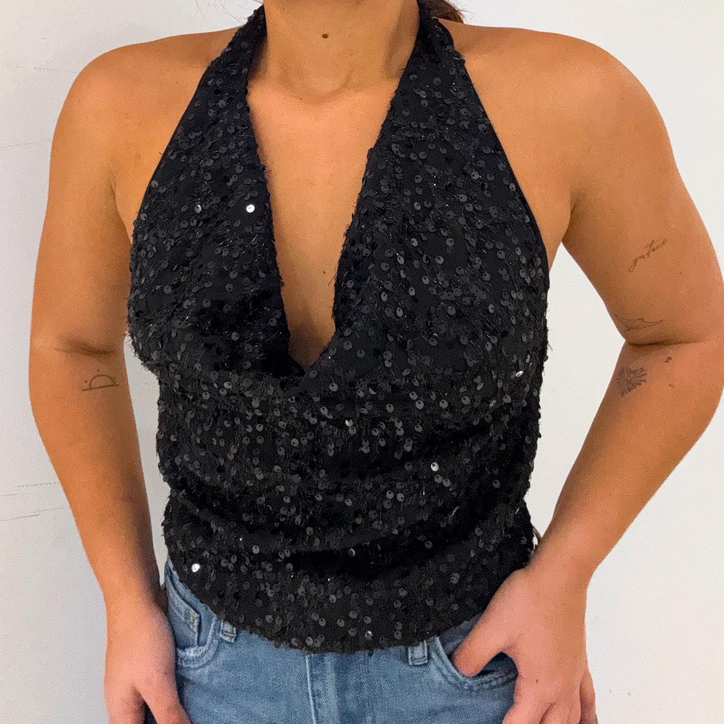 HALTER SEQUIN TOP