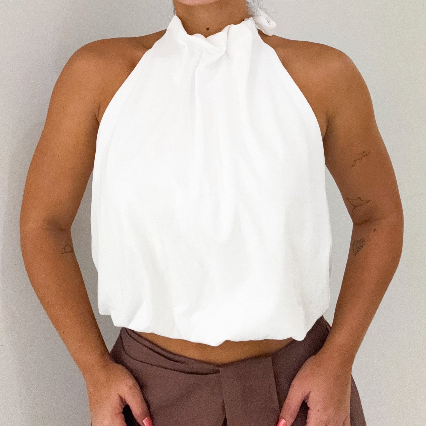 FIRA HALTER TOP