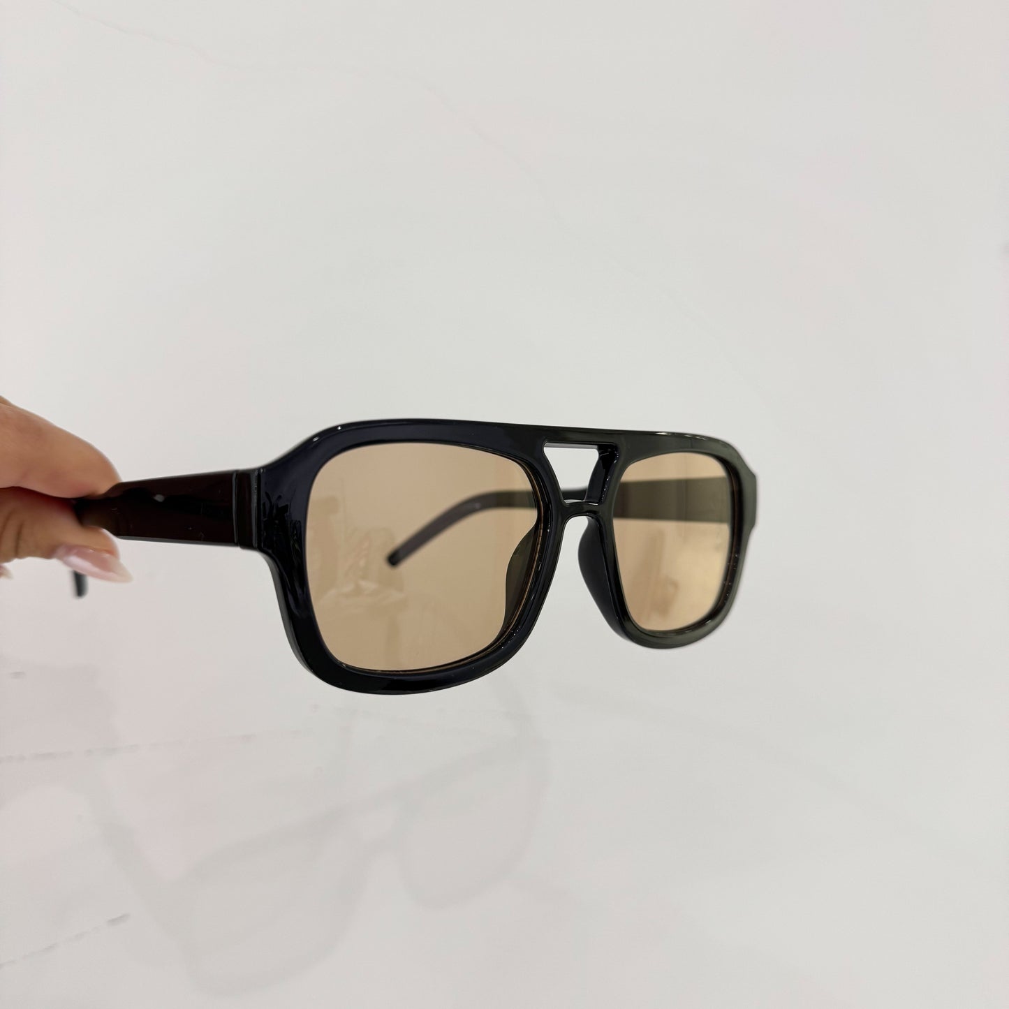 RETRO SUNGLASSES