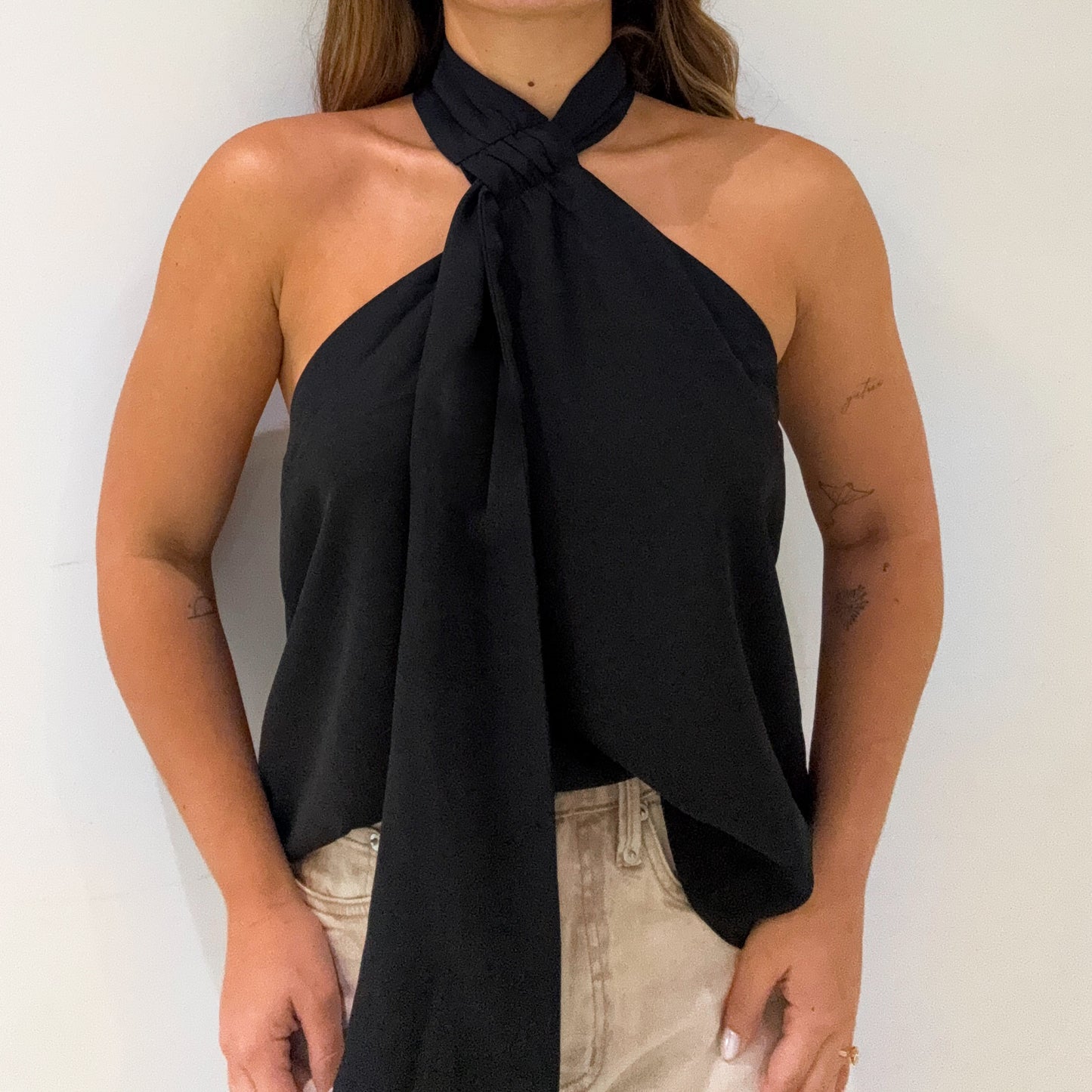 HALTER SCARF TOP