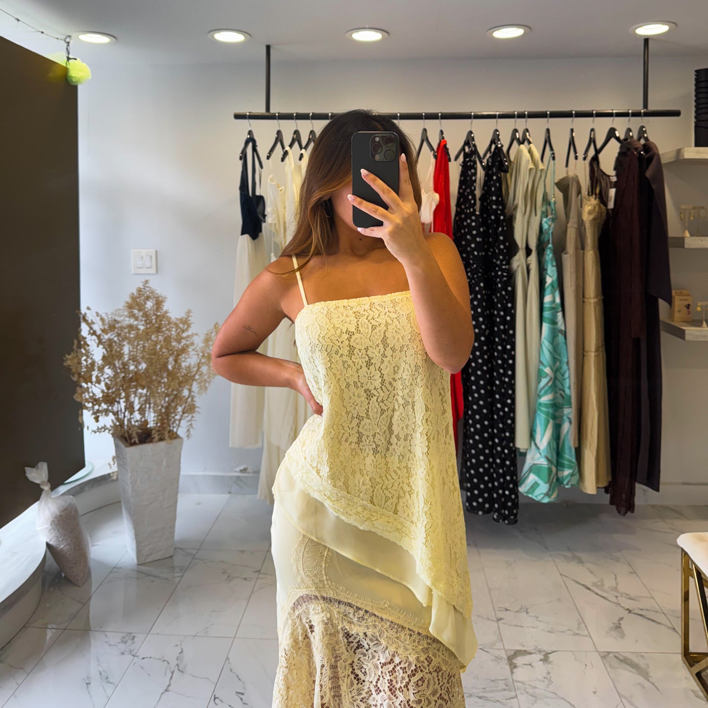 BUTTER YELLOW TOP