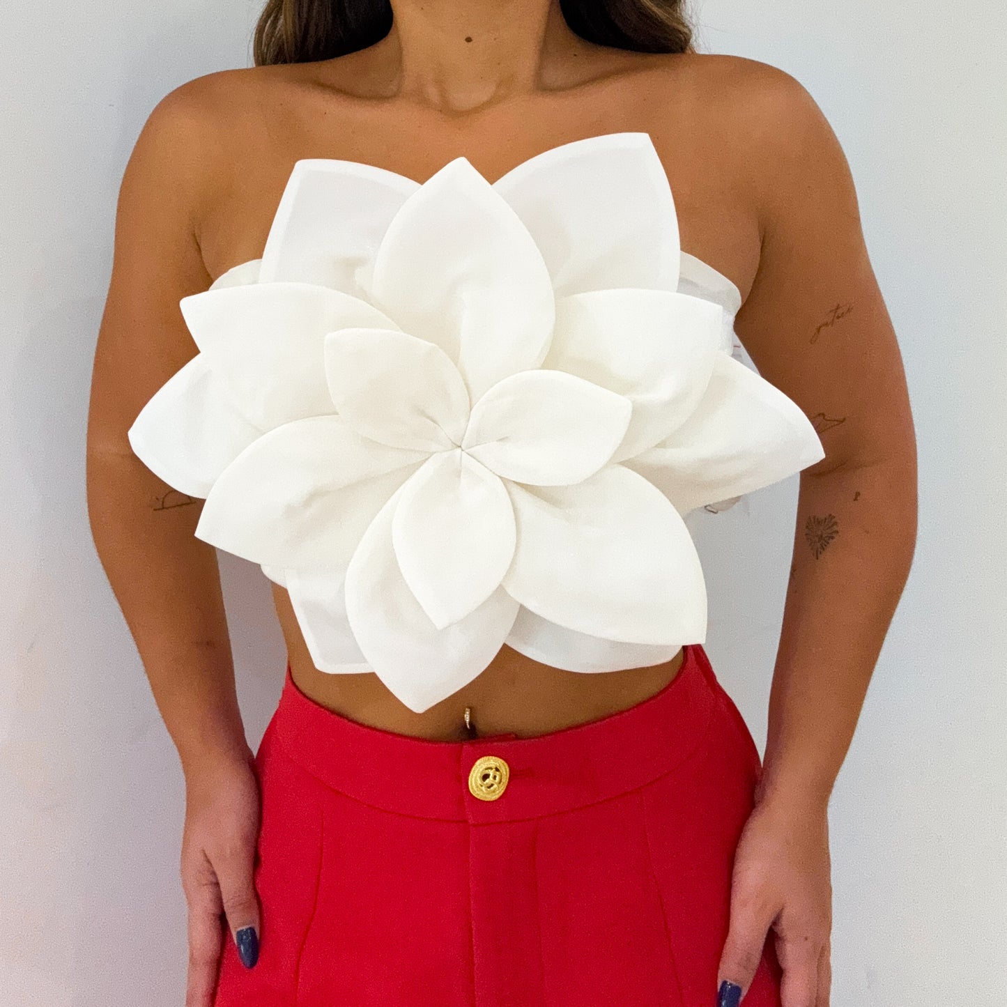 FLOWER SHAPE TOP