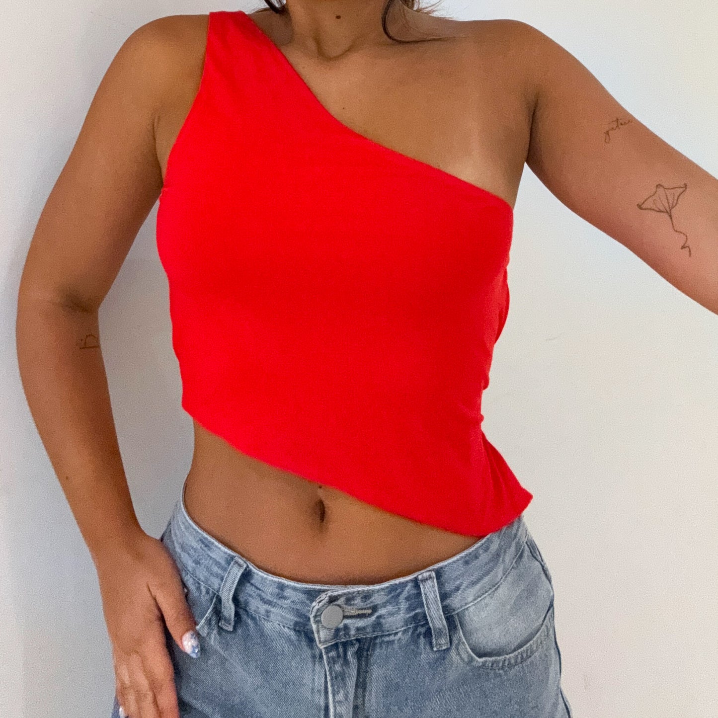 JIJI ONE TOP