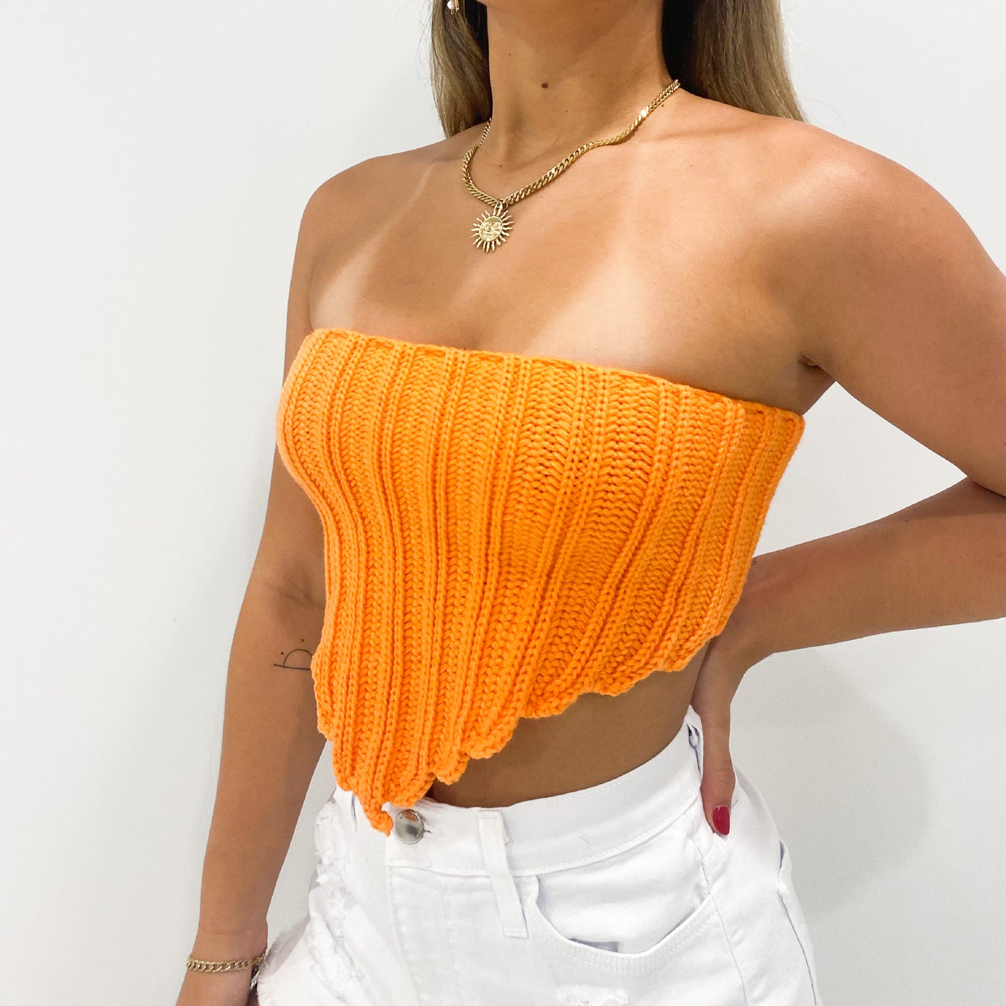 CROCHET V TOP